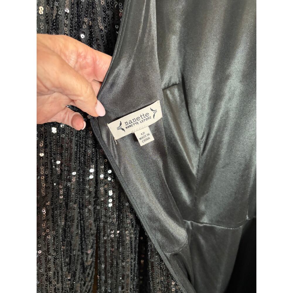 Nanette Lepore Black Sequin Dress Long Sleeve V back Cocktail Party Size 12 NWT - Picture 7 of 8
